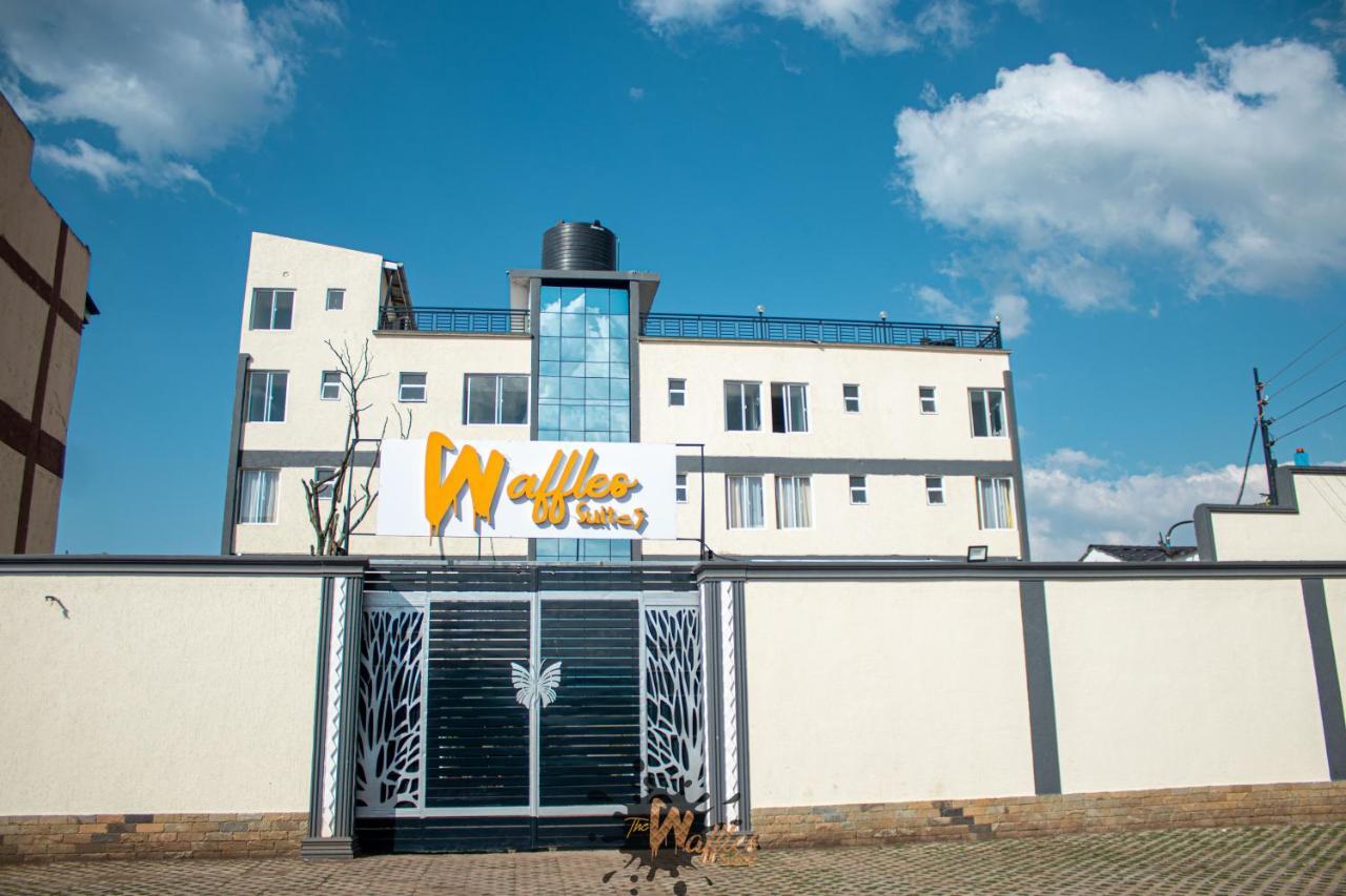 Waffles Suites Nakuru Exterior photo