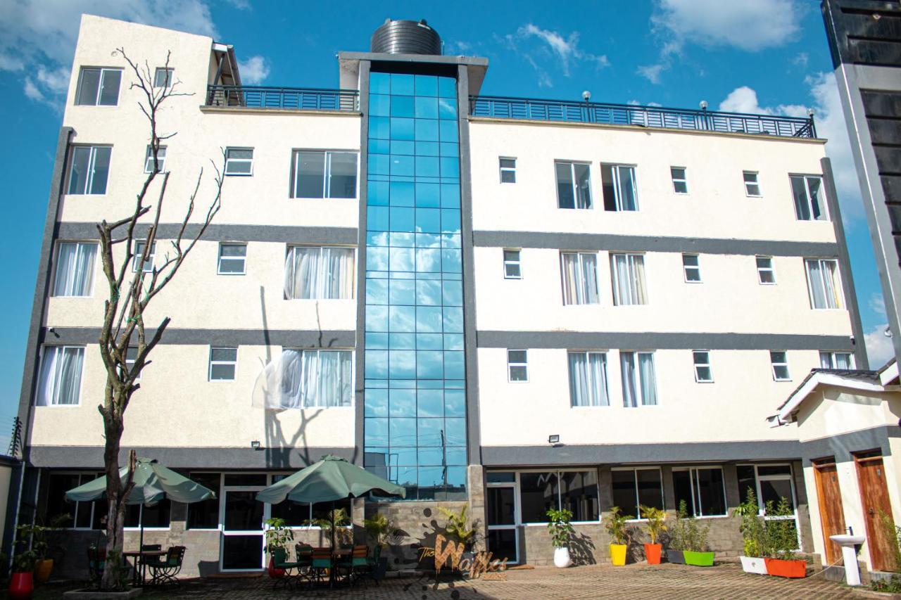 Waffles Suites Nakuru Exterior photo