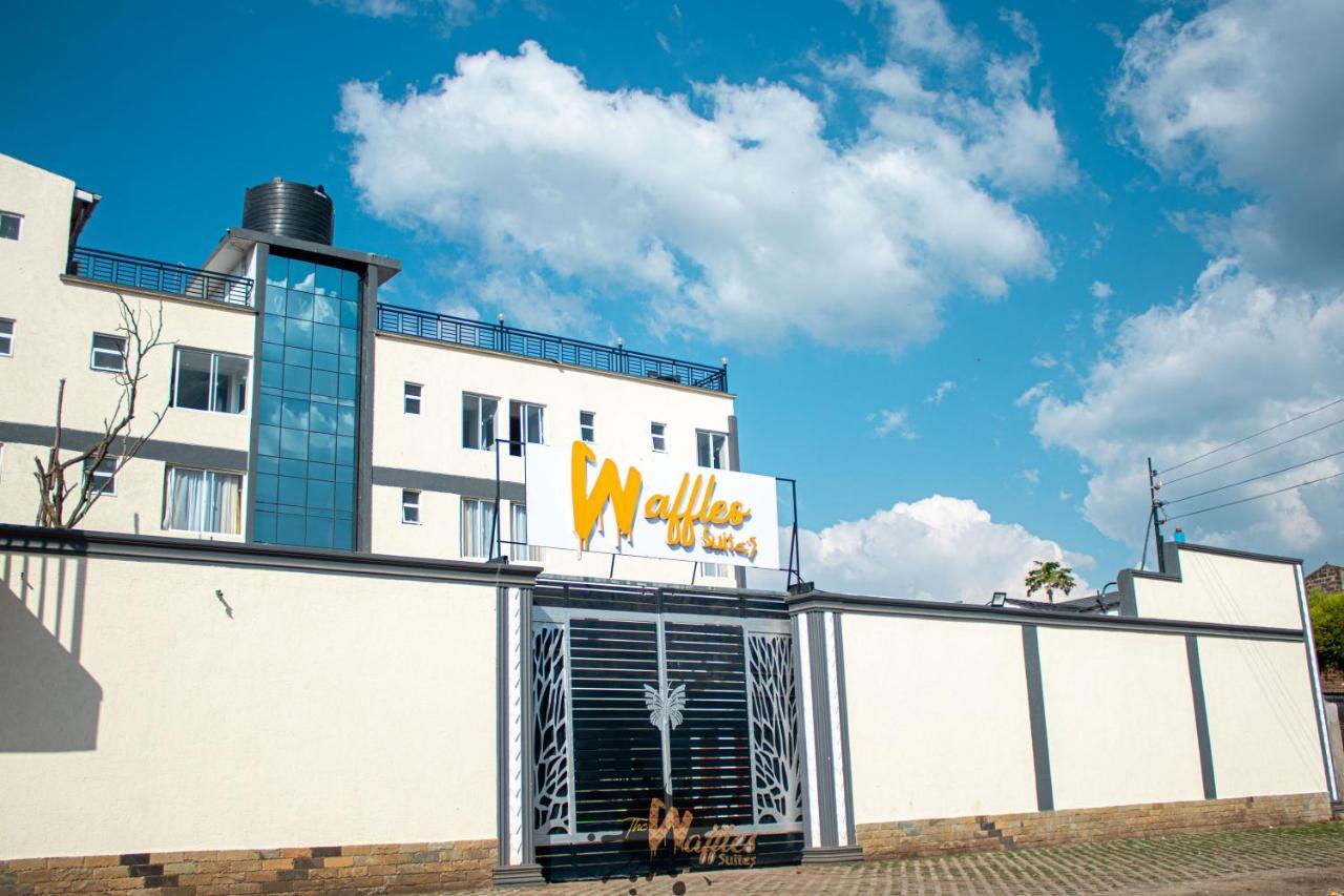 Waffles Suites Nakuru Exterior photo